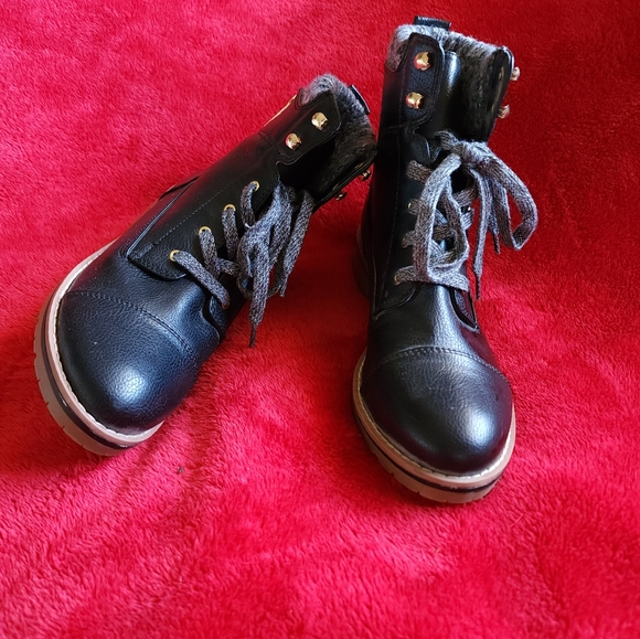 Tommy Hilfiger black boots 8 medium - Picture 3 of 9